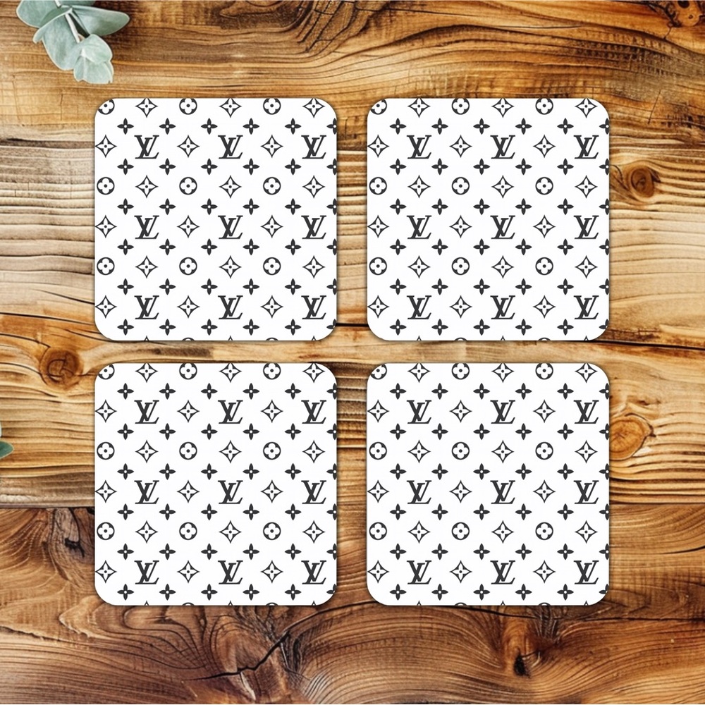 NIP HANDMADE FASHION Set of 4 Ceramic Drink Coasters